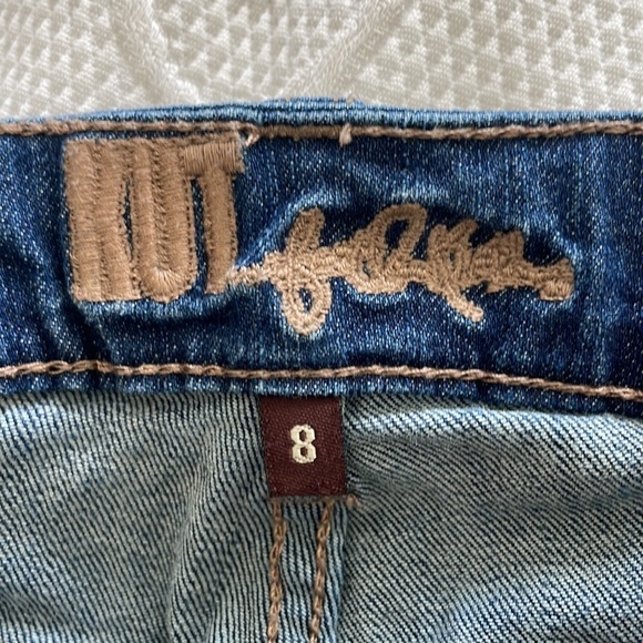 Kut from the Kloth Women’s Denim Shorts Blue 8 - Picture 5 of 7